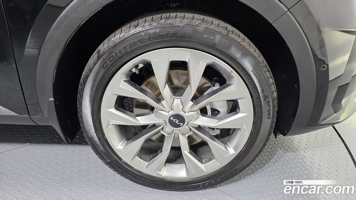 Kia Sorento — фото 6