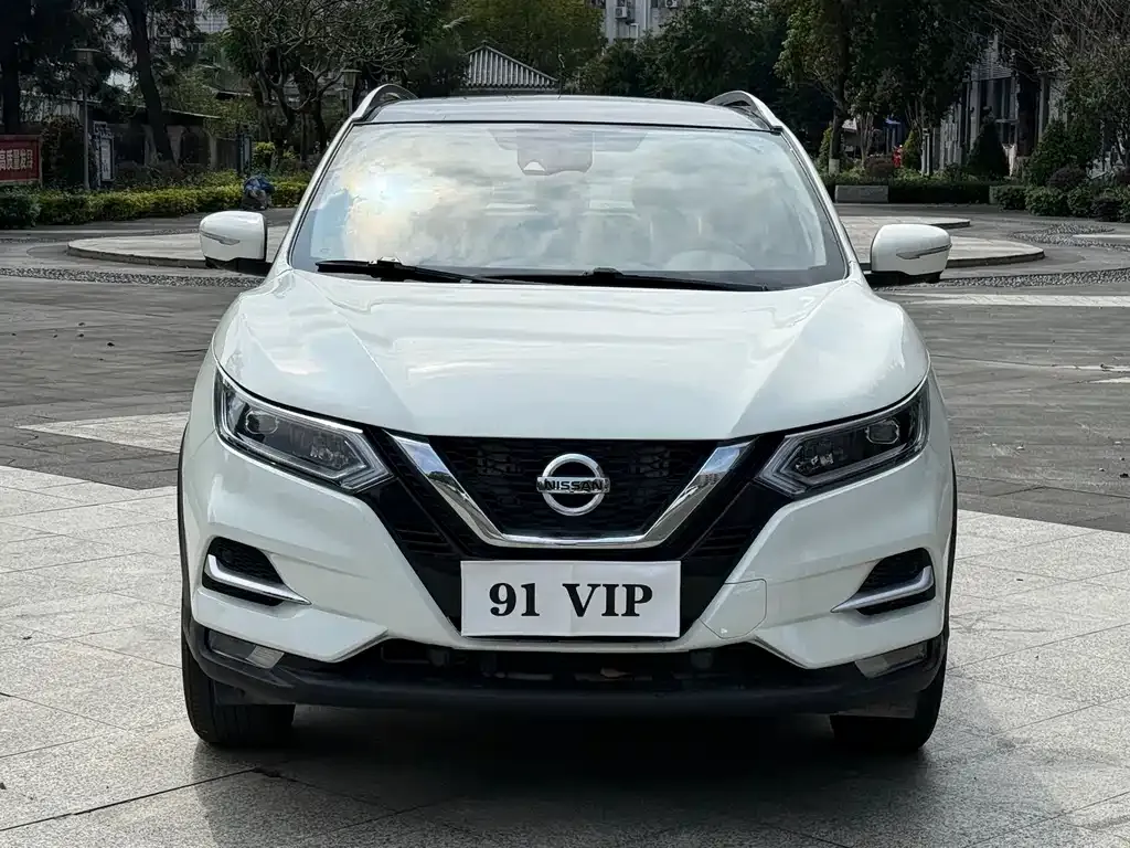 Nissan Qashqai — фото 6