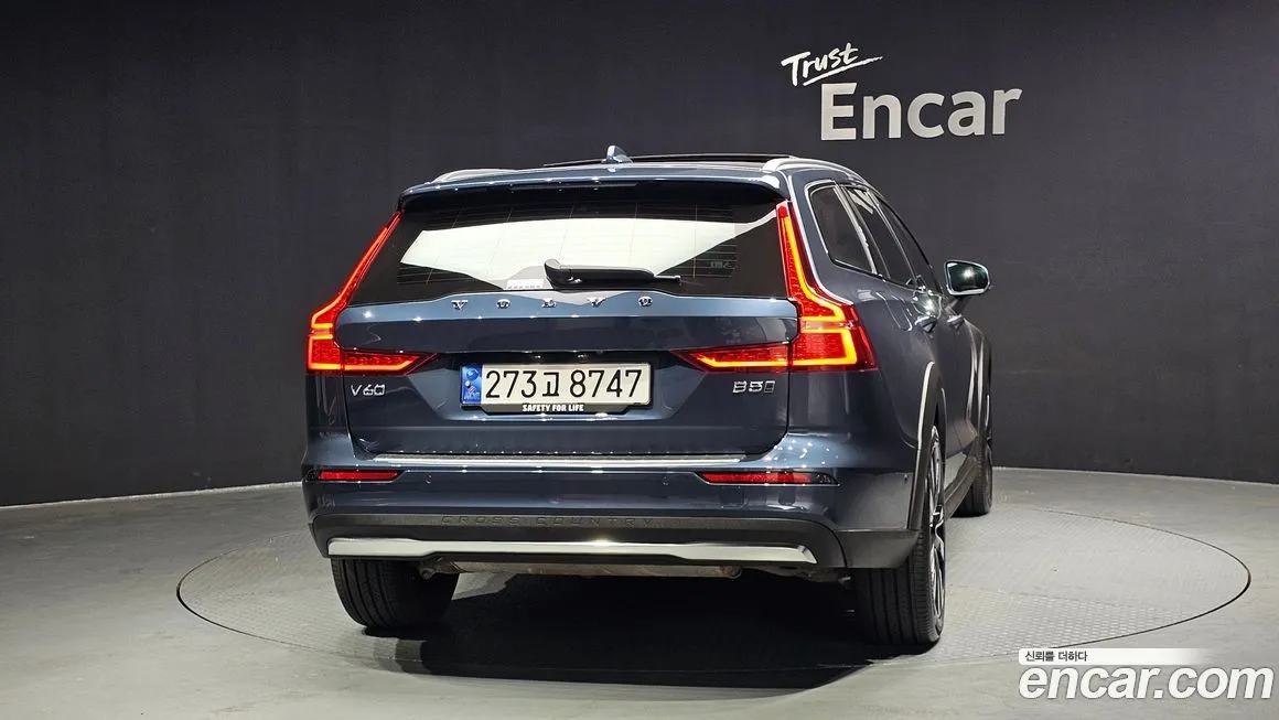Volvo V60 — фото 3
