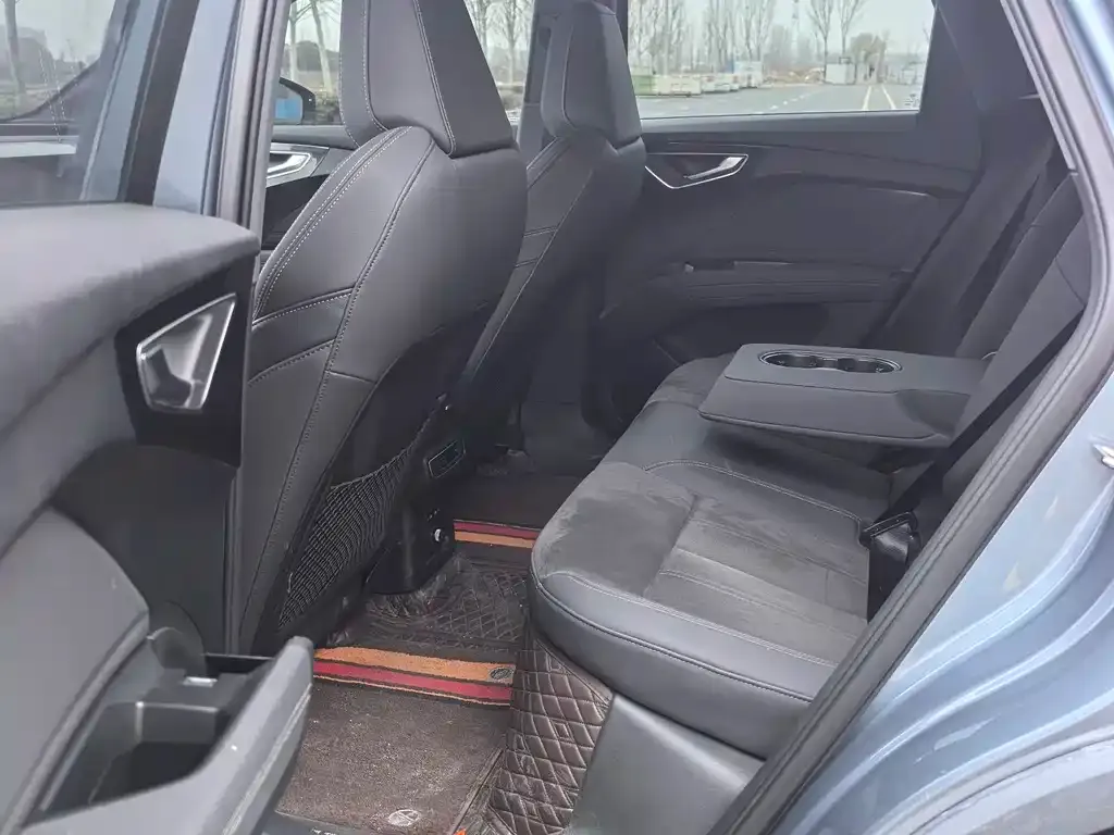 Audi Q4 e-tron 2023 из CN, фото 3