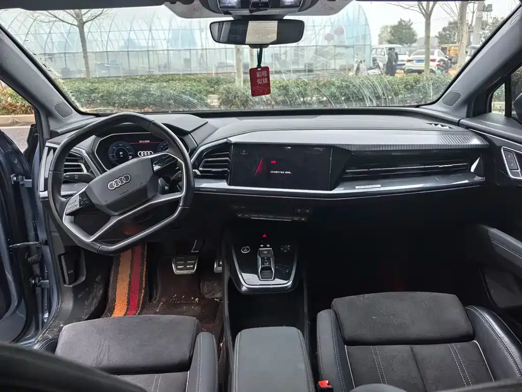 Audi Q4 e-tron 2023 из CN, фото 2