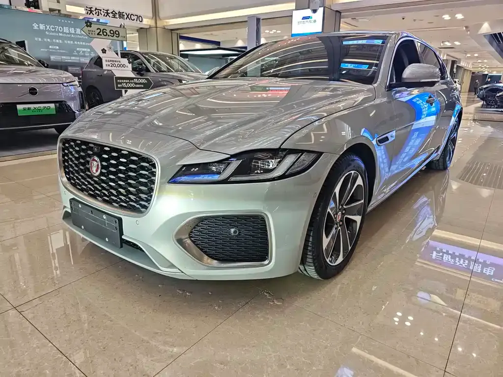 Jaguar XFL 2025 из CN, фото 1