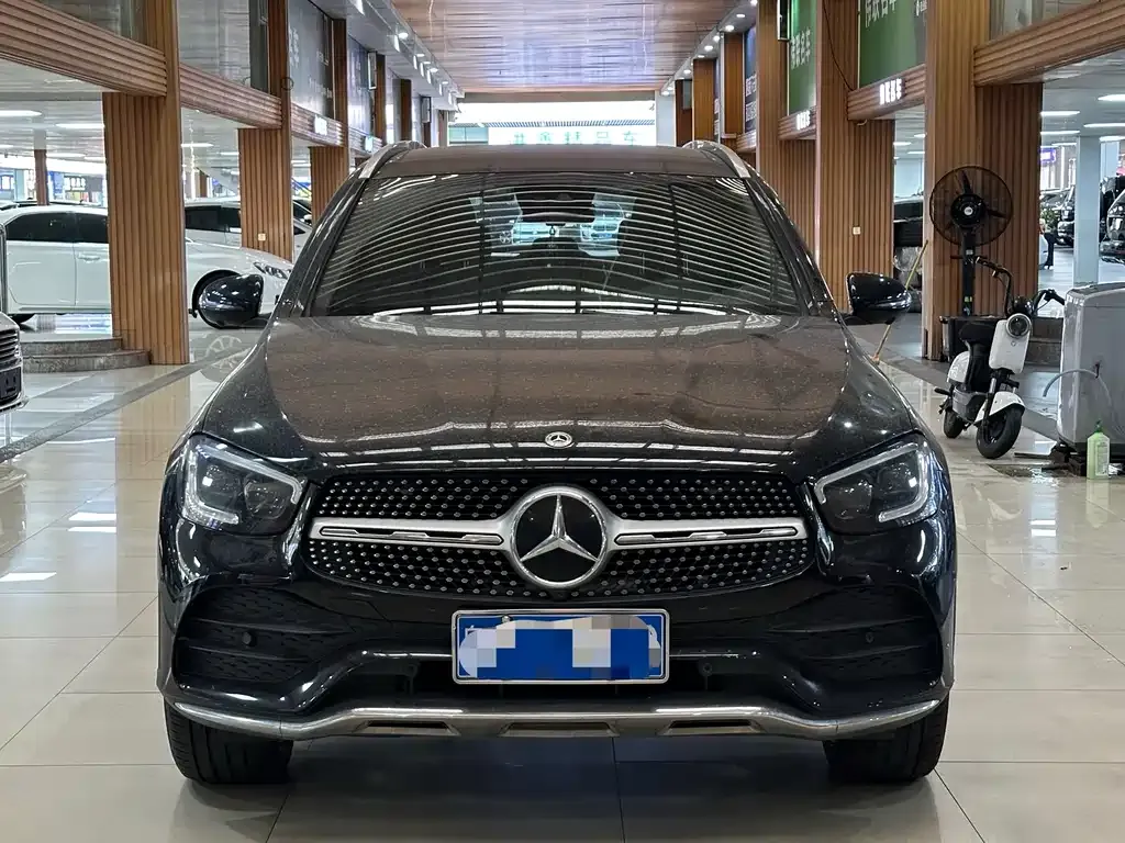 Mercedes-Benz GLE — фото 10