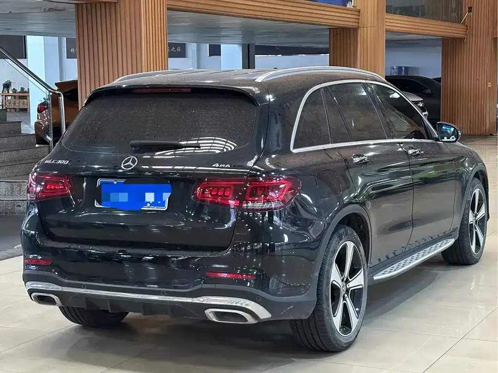 Mercedes-Benz GLE — фото 7