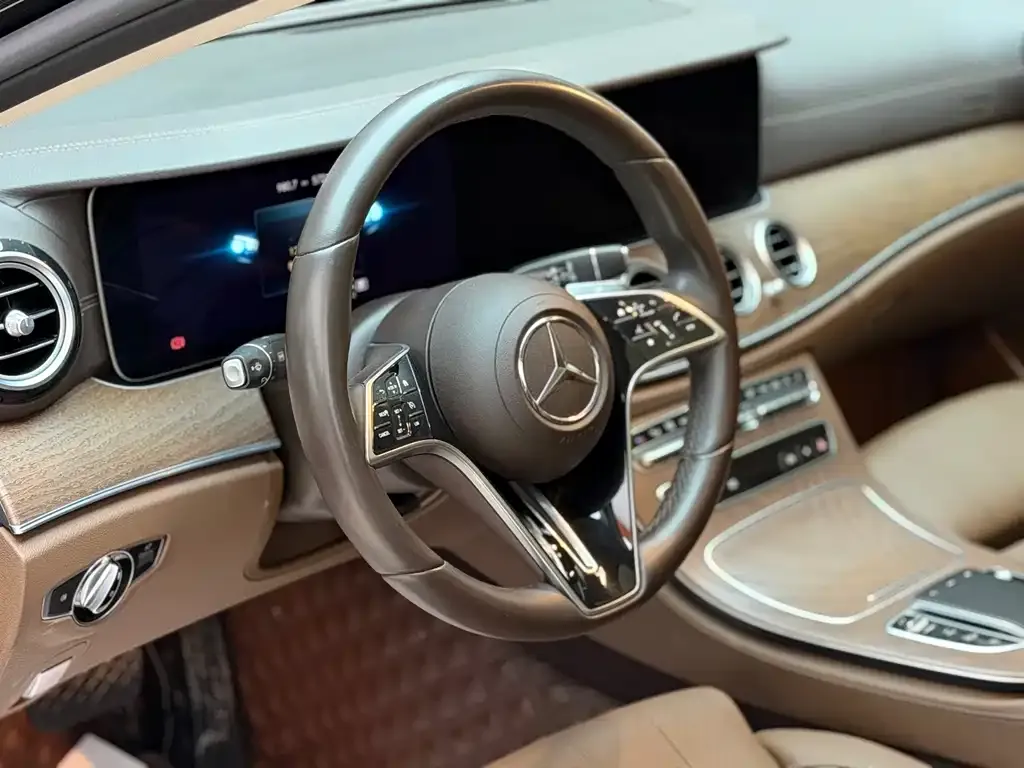 Mercedes-Benz E-Class 2022 из CN, фото 3