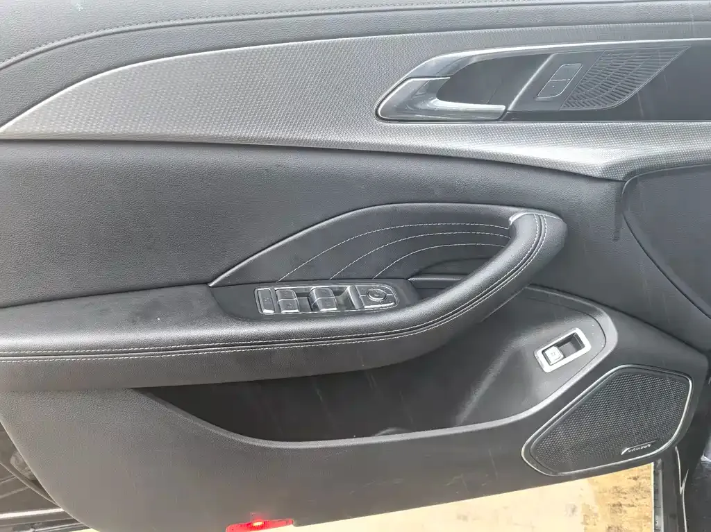 Hongqi H5 2023 из CN, фото 6