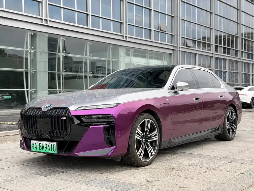 BMW i7 2024 из CN, фото 1