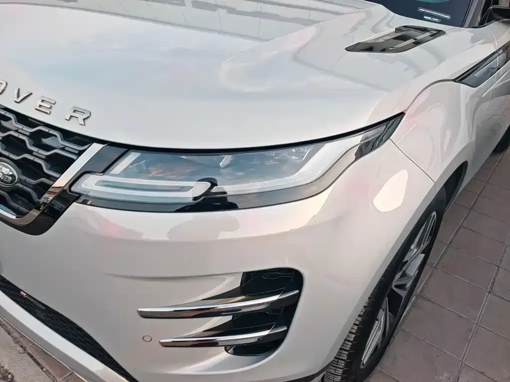 Land Rover Evoque — фото 2