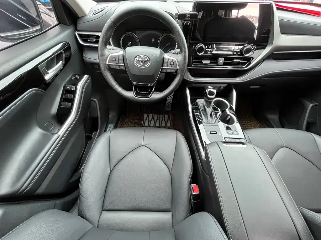 Toyota Highlander 2022 из CN, фото 10