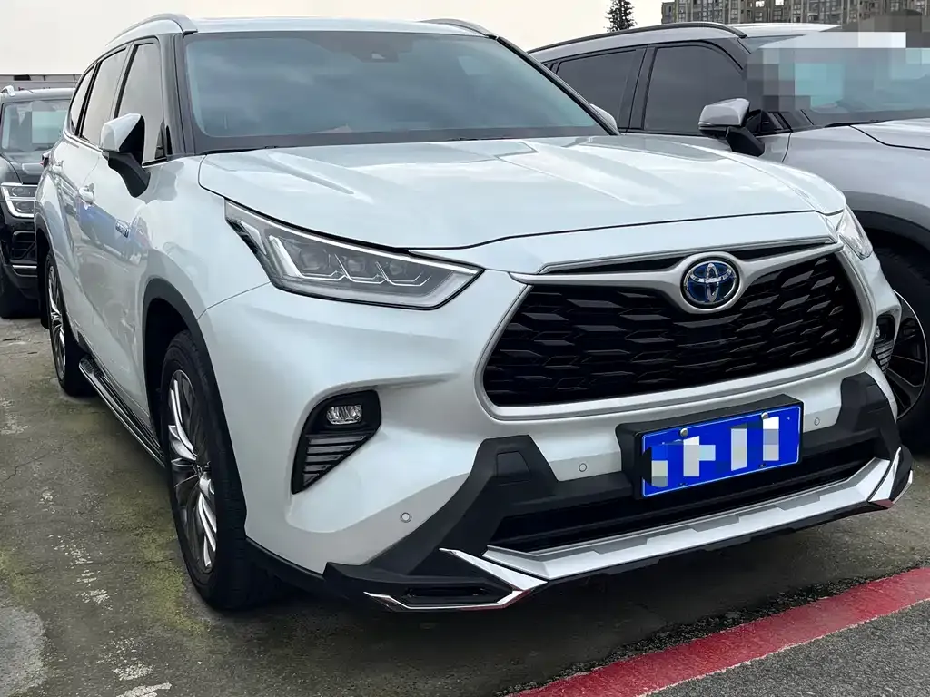Toyota Highlander 2022 из CN, фото 3