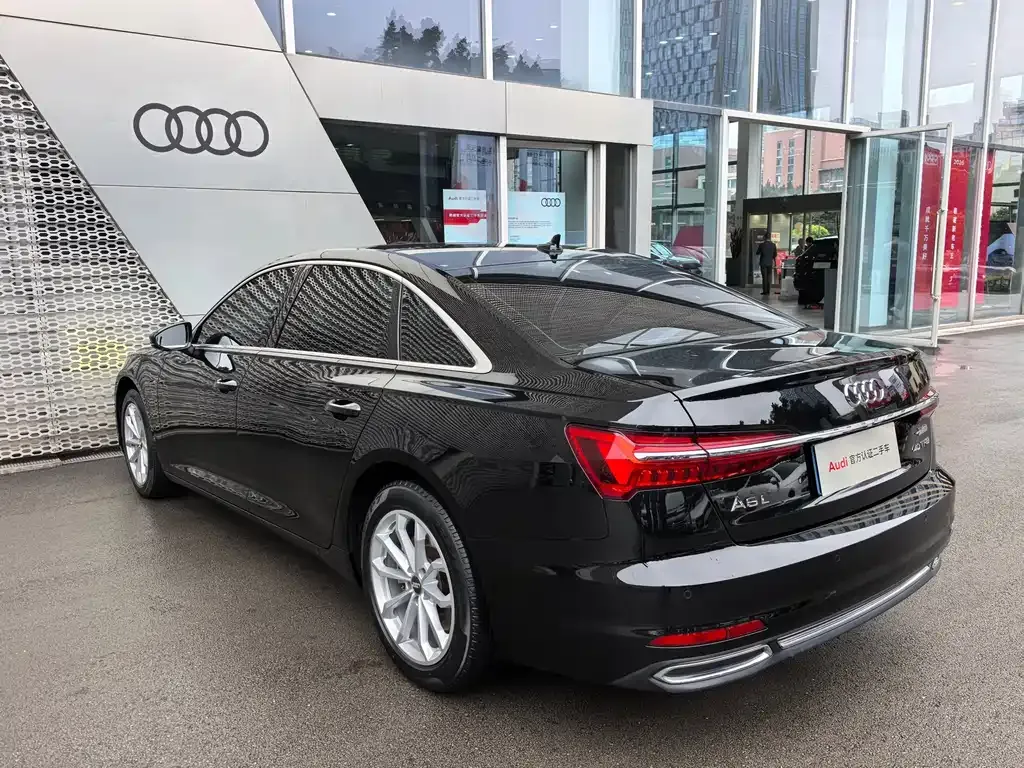 Audi A6L — фото 4