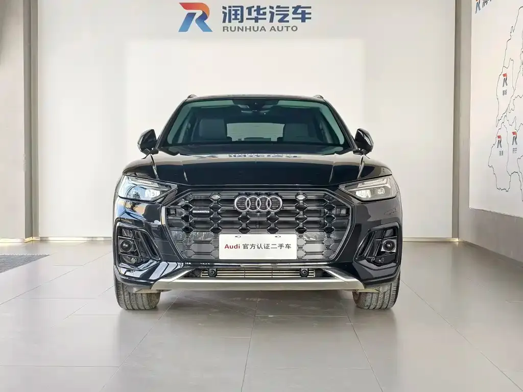 Audi Q5L 2022 из CN, фото 2