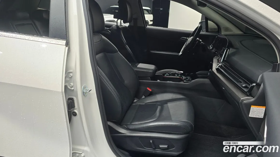 Kia Sportage 2022 из KR, фото 9