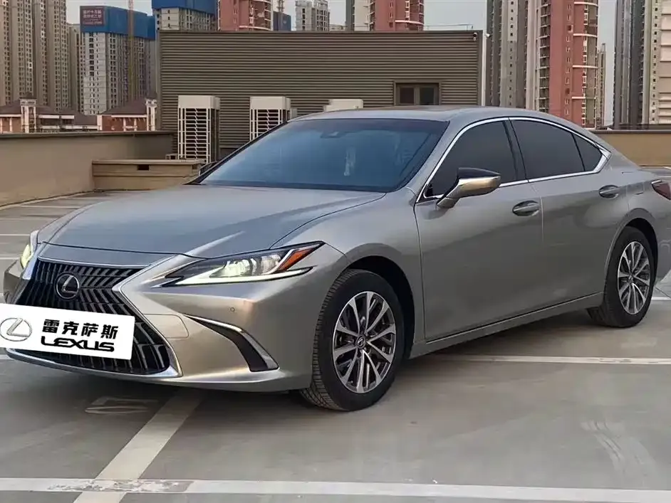 Lexus ES 2022 из CN, фото 1
