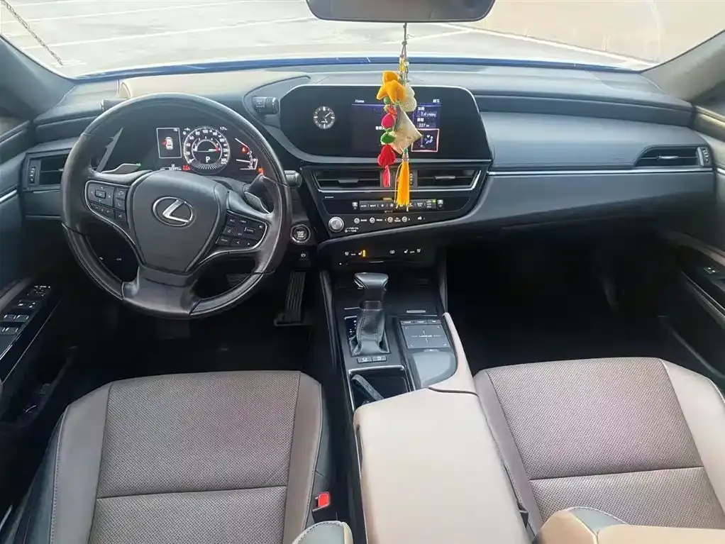 Lexus ES 2022 из CN, фото 7