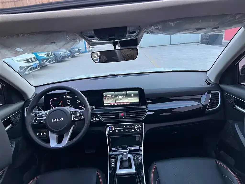 Kia Seltos 2023 из CN, фото 3