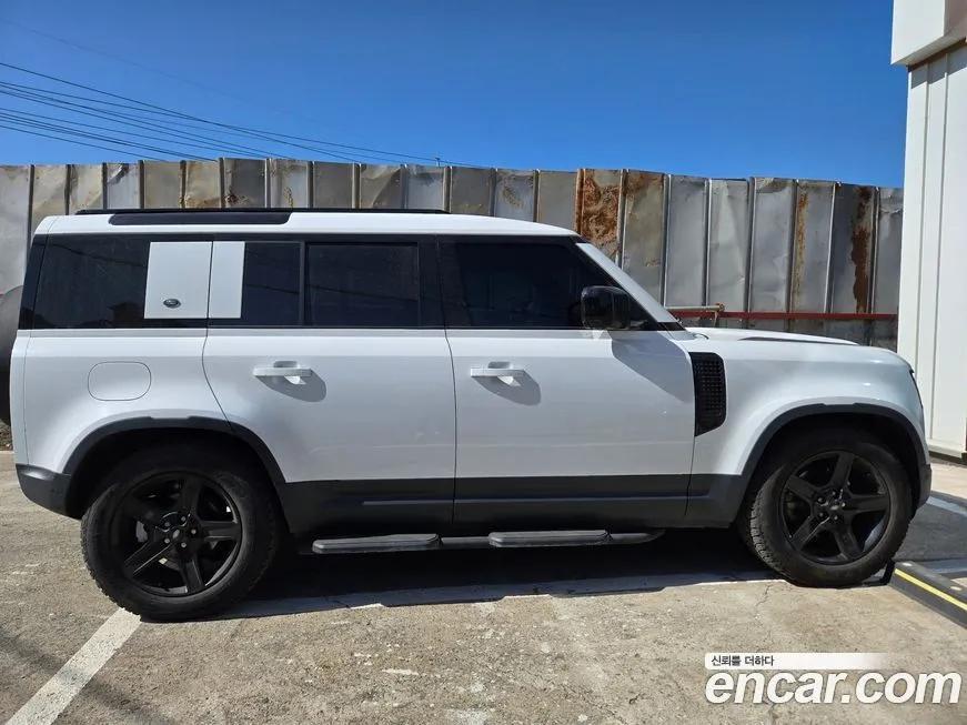 Land Rover Defender 2023 из KR, фото 3