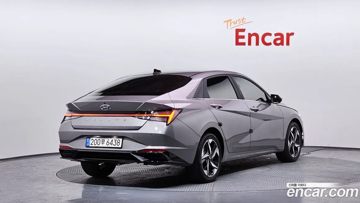 Hyundai AVANTE — фото 4