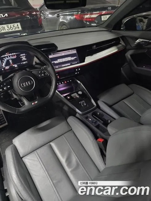 Audi S3 2023 из KR, фото 8