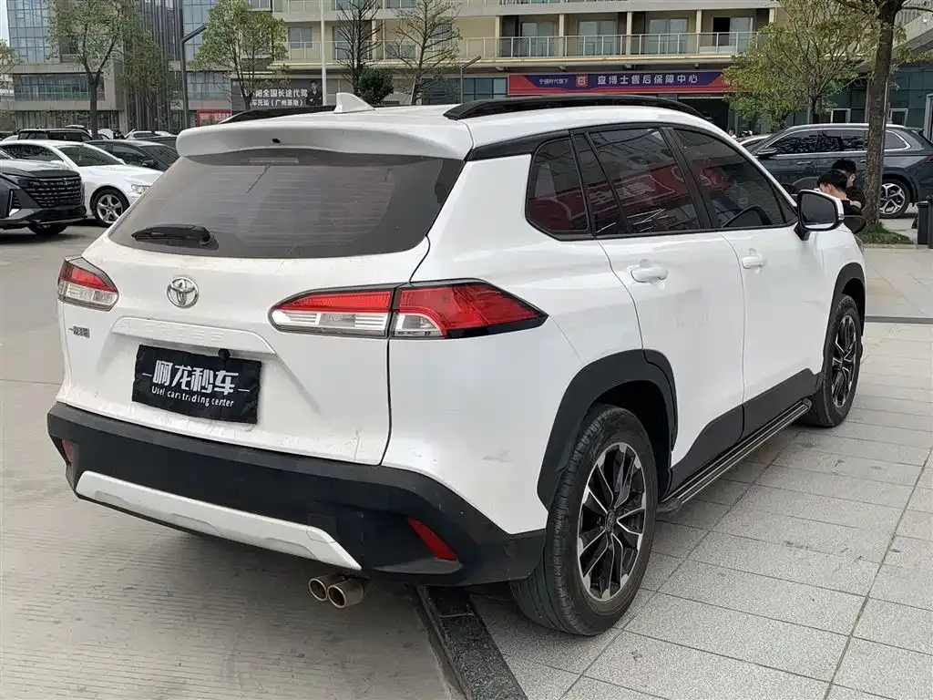 Toyota Corolla Cross 2024 из CN, фото 5