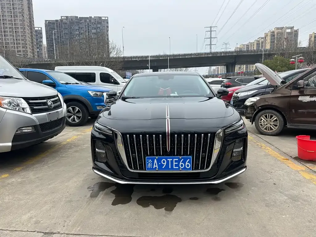 Hongqi H5 — фото 9