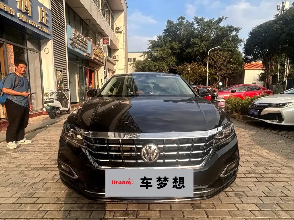 Volkswagen Passat 2021 из CN, фото 1