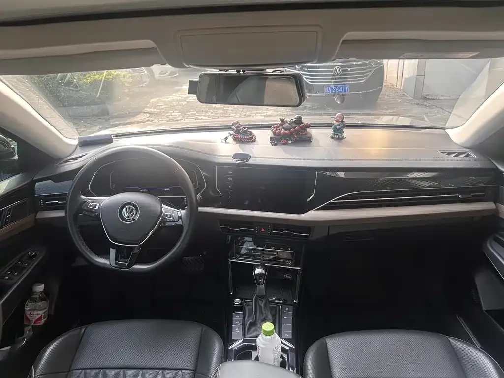 Volkswagen Passat 2021 из CN, фото 2