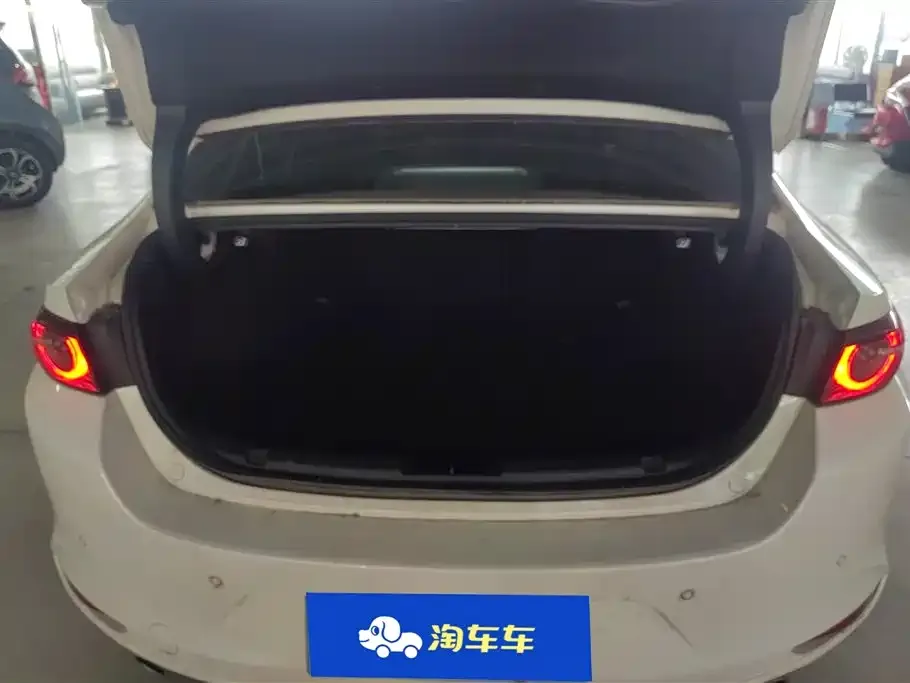 Mazda 3 Axela 2022 из CN, фото 10