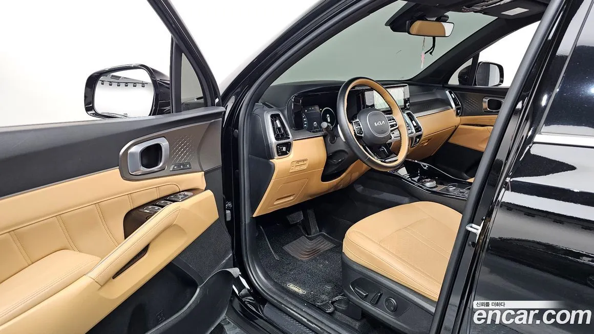 Kia Sorento — фото 8