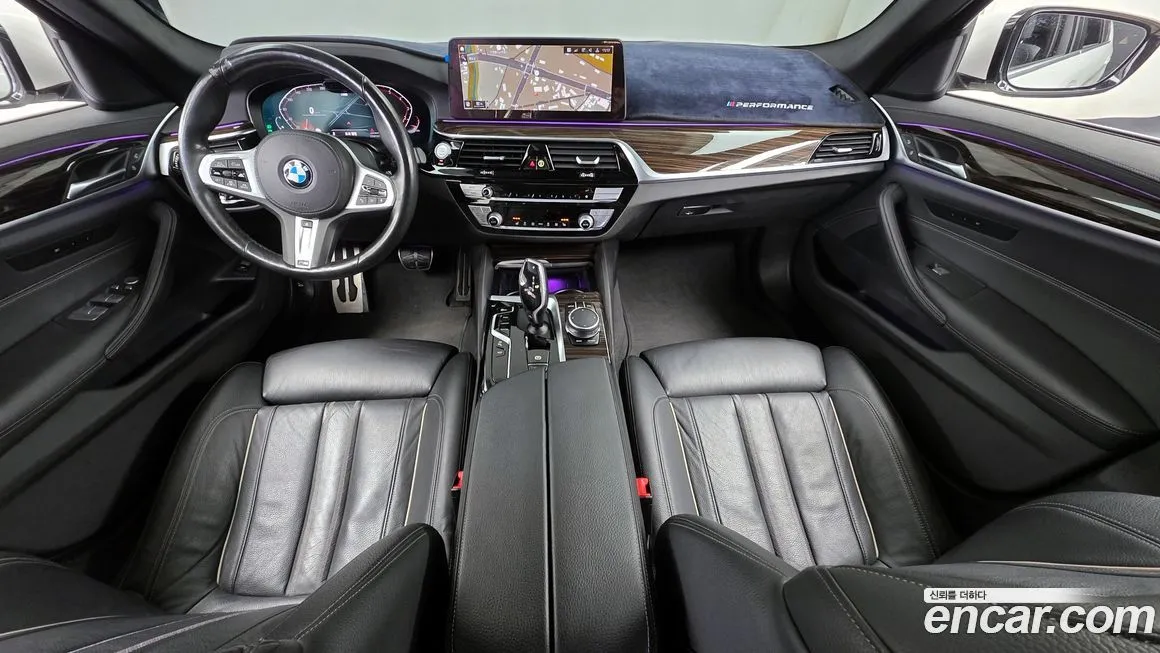 BMW 5-Series — фото 10