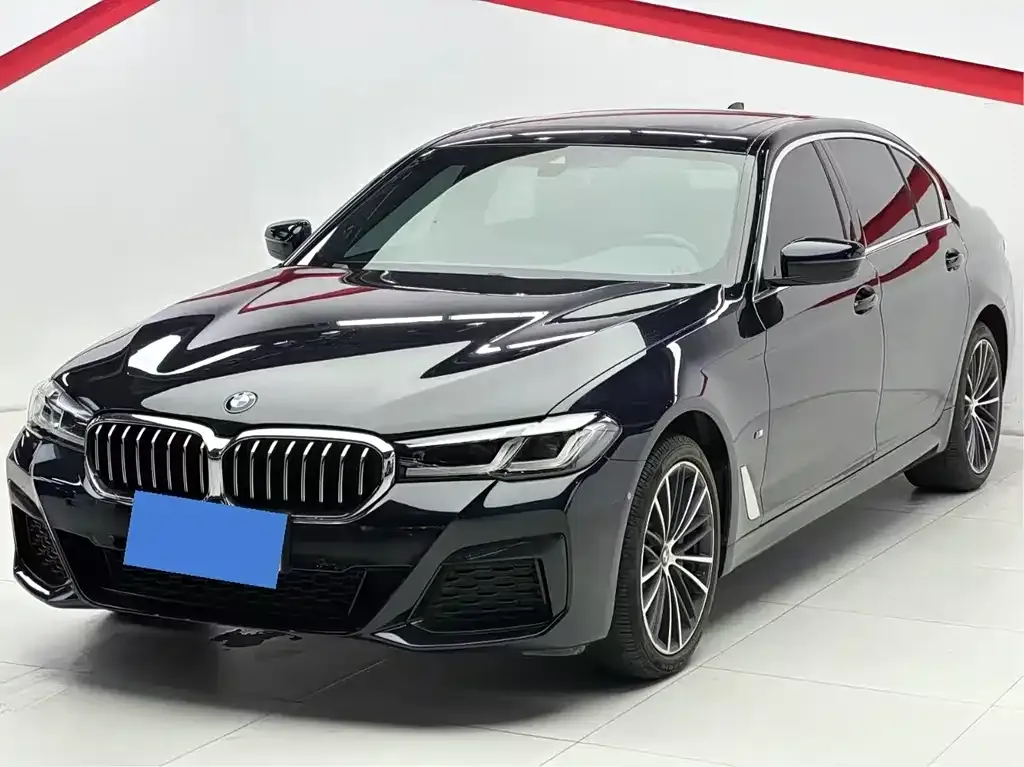 BMW 5 Series — фото 1