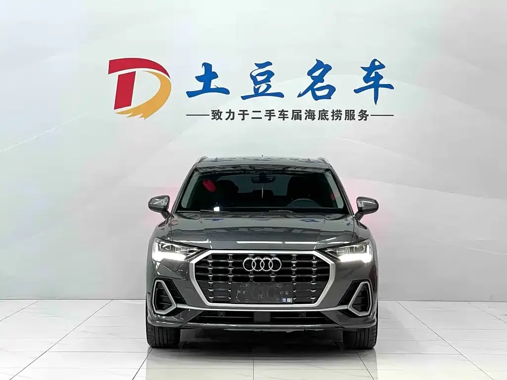 Audi Q3 — фото 5