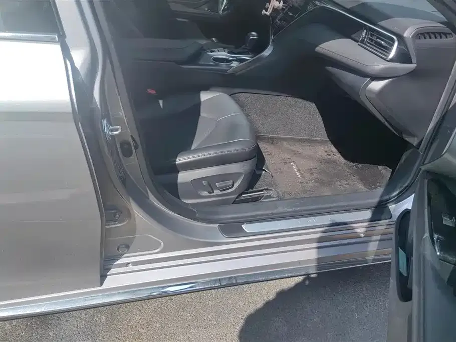 Toyota Camry 2023 из CN, фото 6