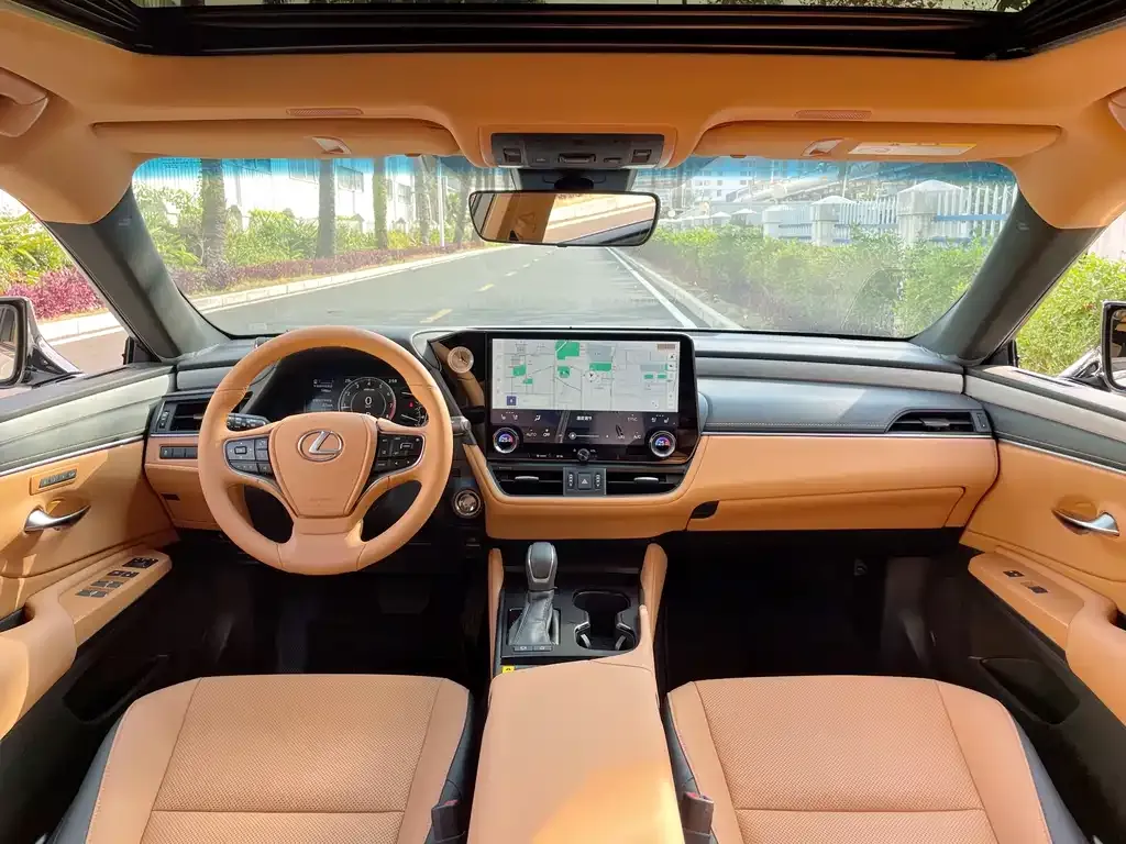 Lexus ES 2025 из CN, фото 3