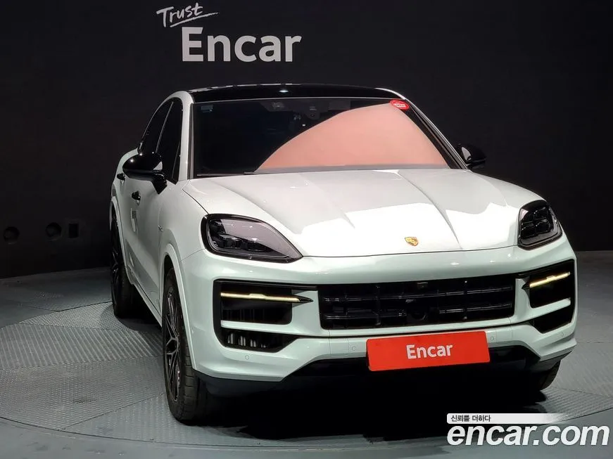 Porsche Cayenne 2025 из KR, фото 3