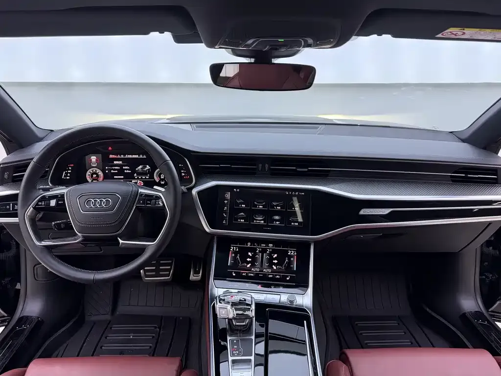 Audi A7L — фото 8