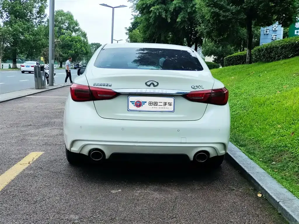 Infiniti Q50L 2023 из CN, фото 6