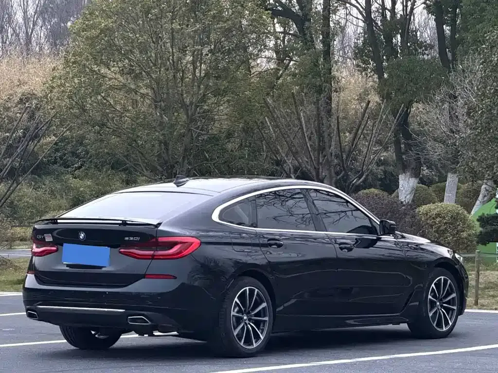 BMW 6 Series GT — фото 8