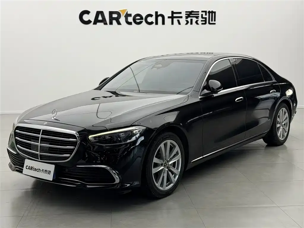 Mercedes-Benz S-Class — фото 1