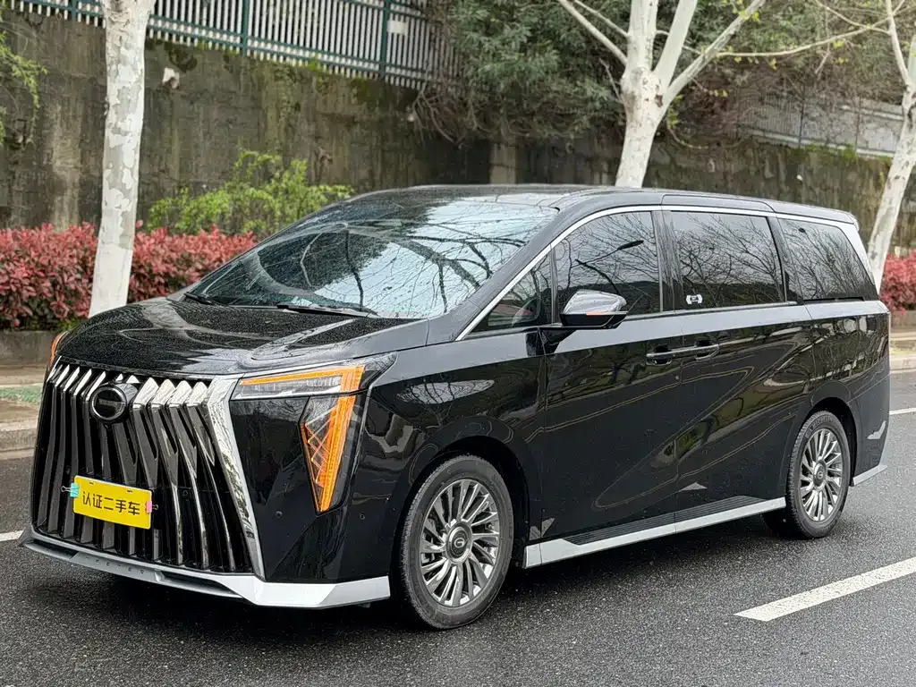 GAC Motor Trumpchi M8 — фото 1