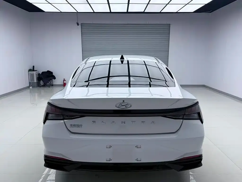 Hyundai Elantra 2022 из CN, фото 2