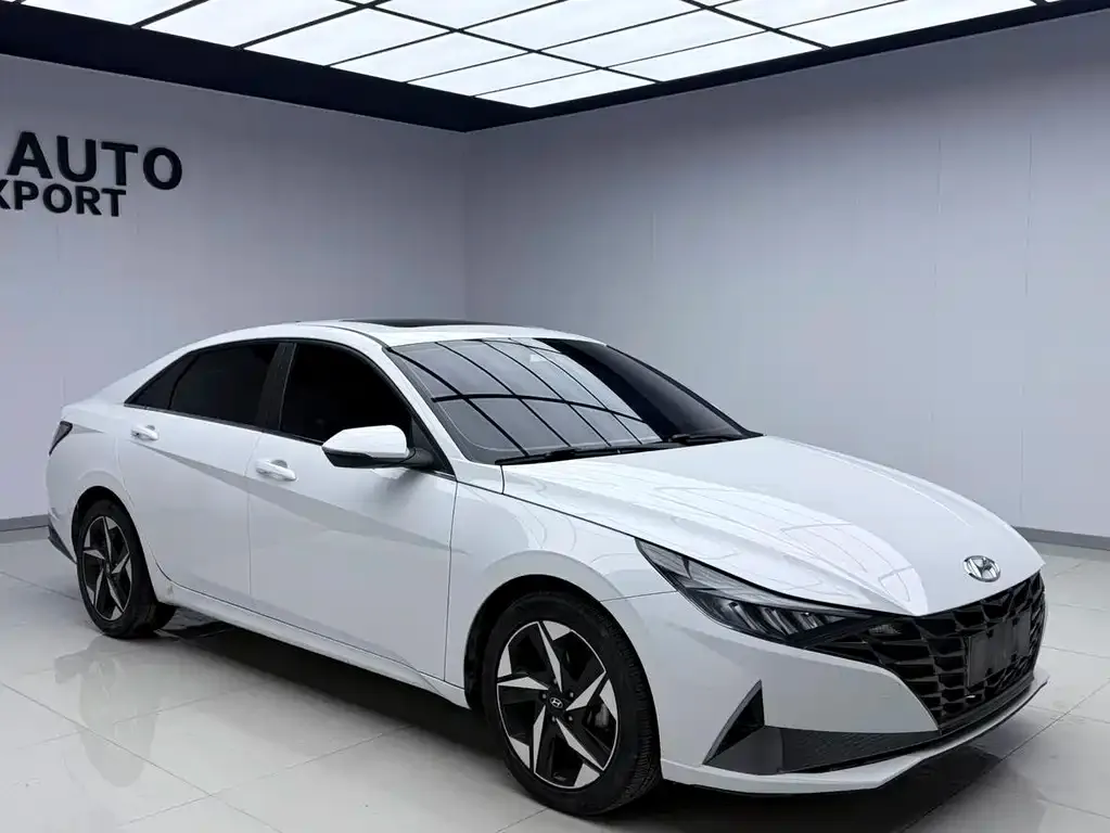 Hyundai Elantra 2022 из CN, фото 6