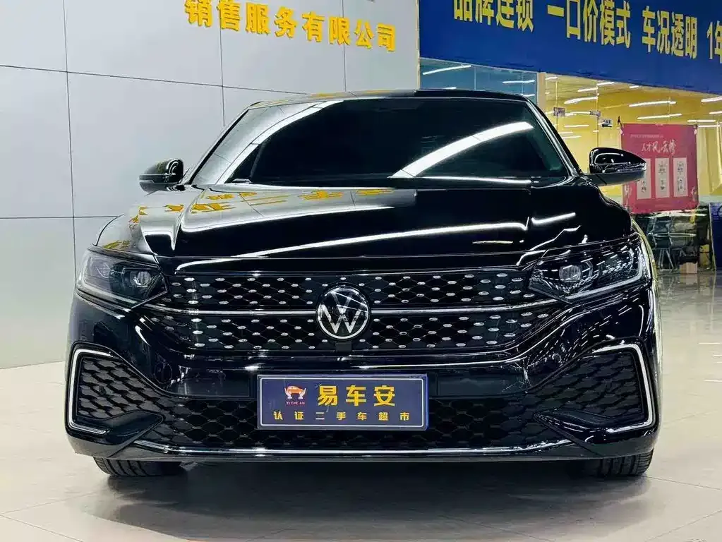 Volkswagen Passat — фото 3