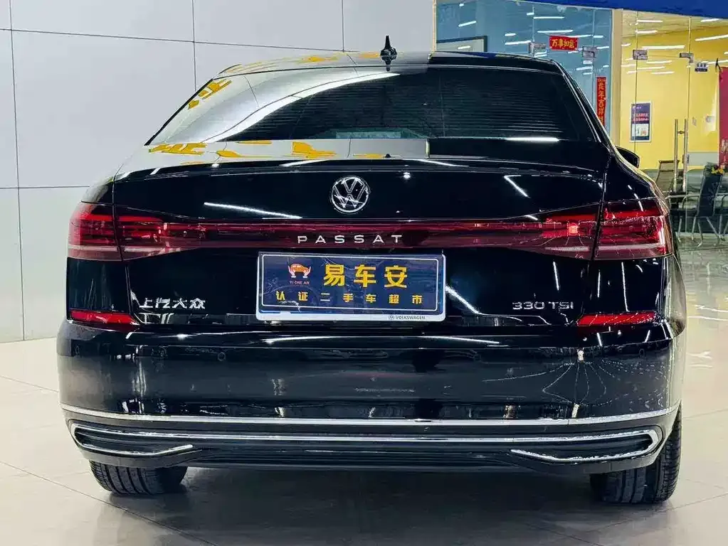 Volkswagen Passat — фото 2