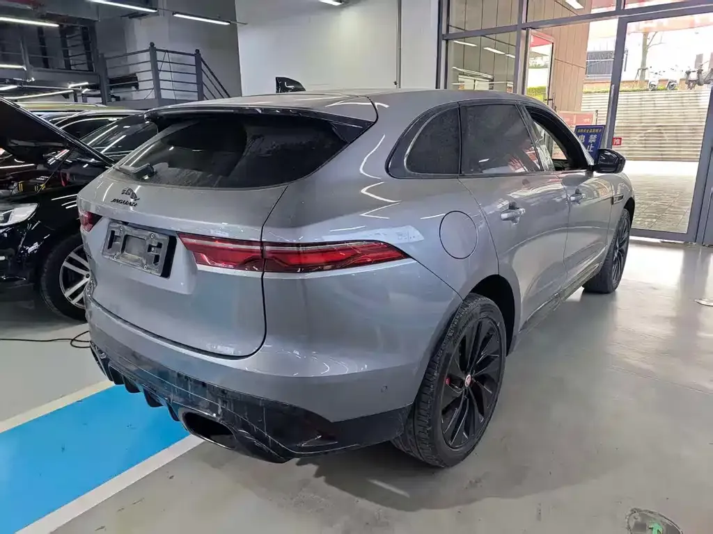Jaguar F-PACE 2023 из CN, фото 8