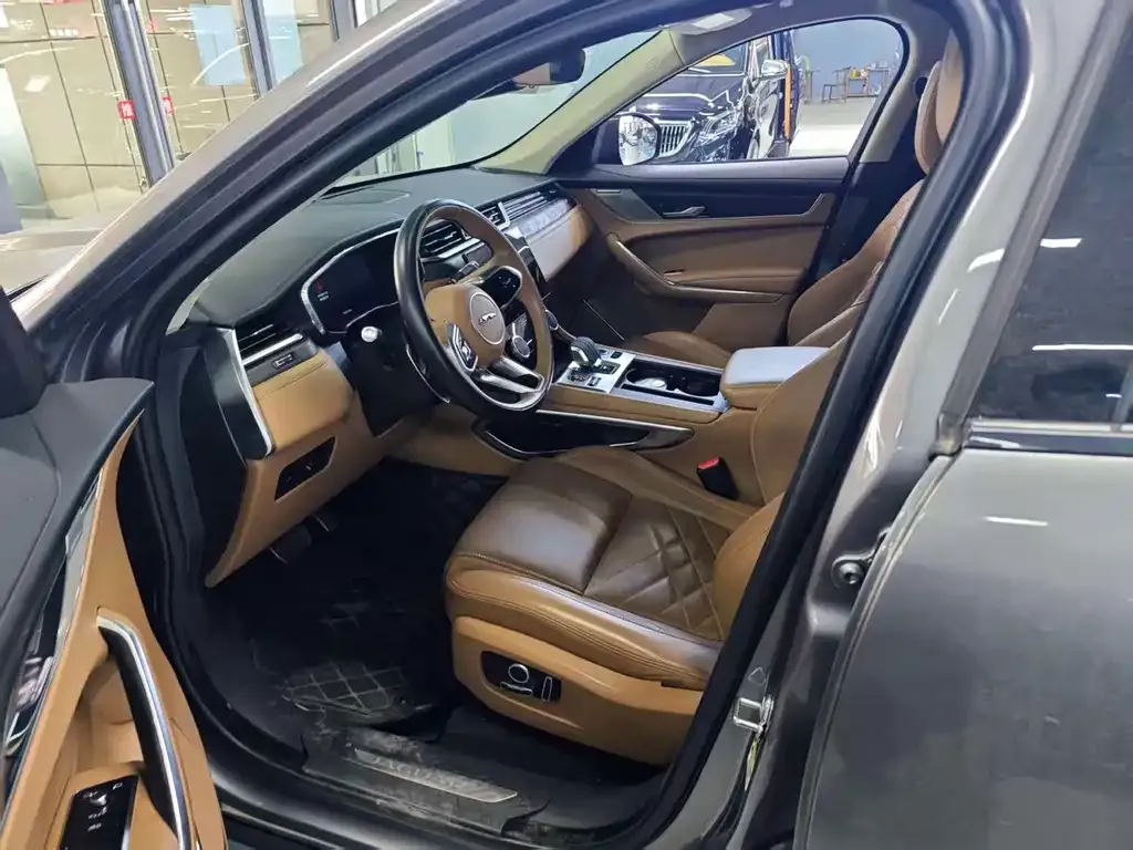 Jaguar F-PACE 2023 из CN, фото 7