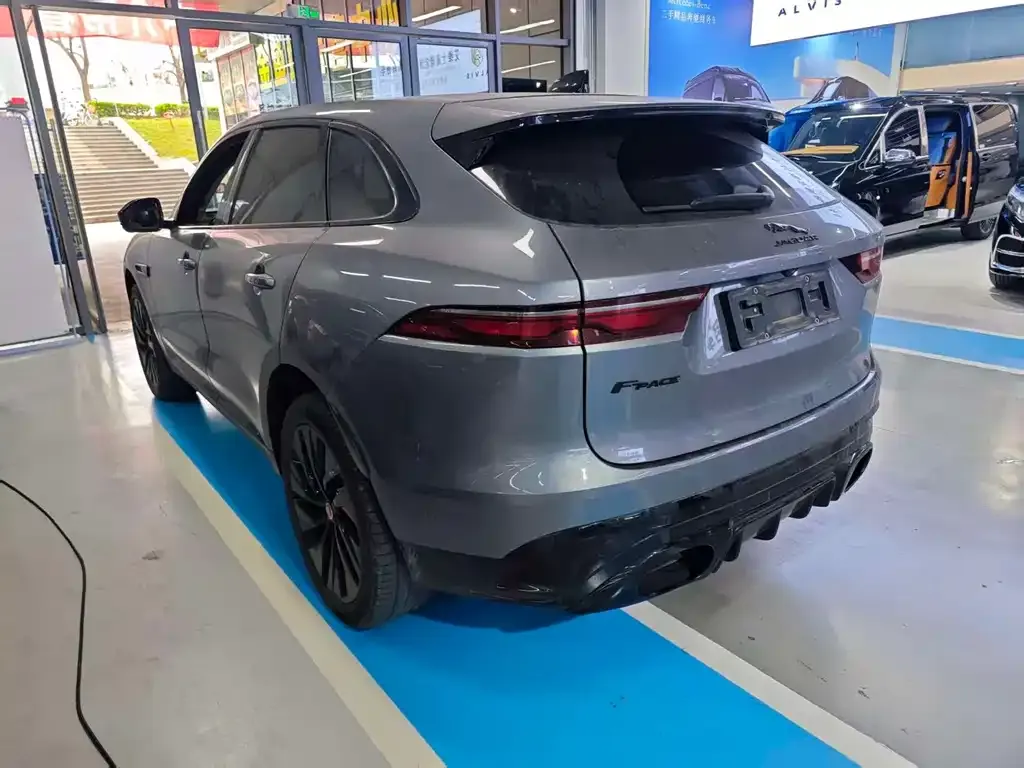 Jaguar F-PACE 2023 из CN, фото 6