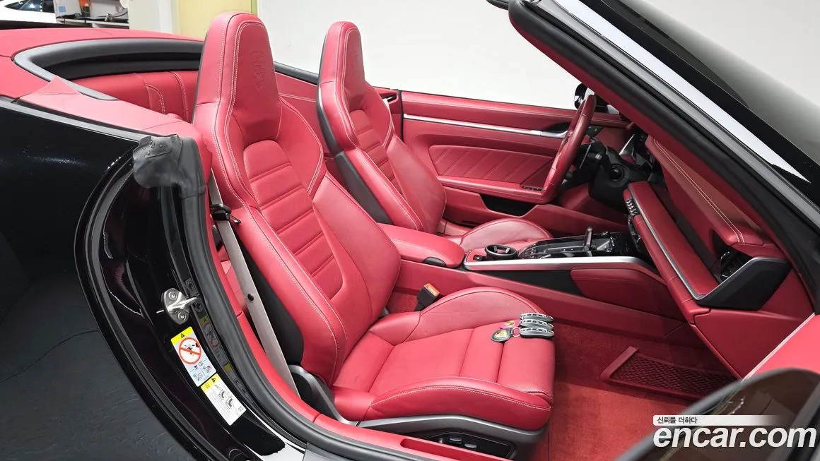 Porsche 911 2022 из KR, фото 8