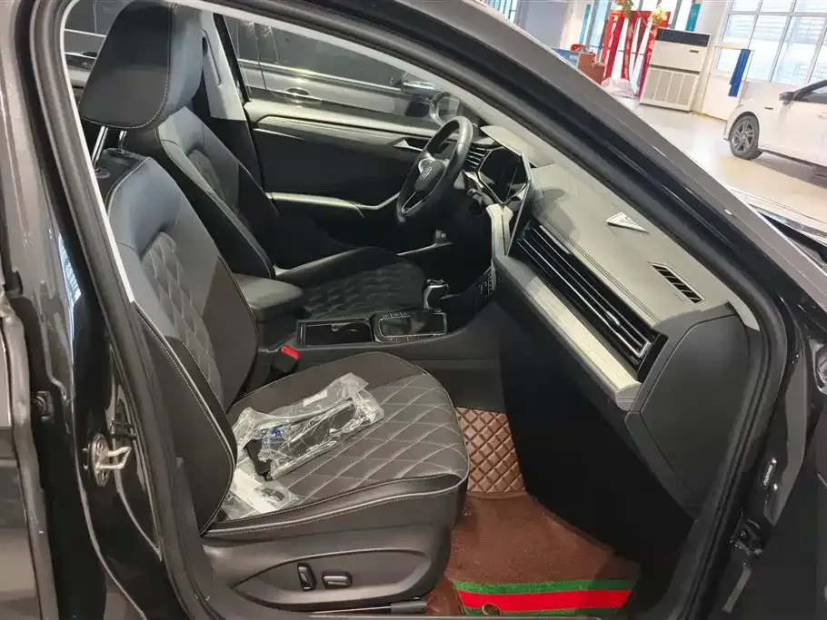 Volkswagen Sagitar 2023 из CN, фото 5