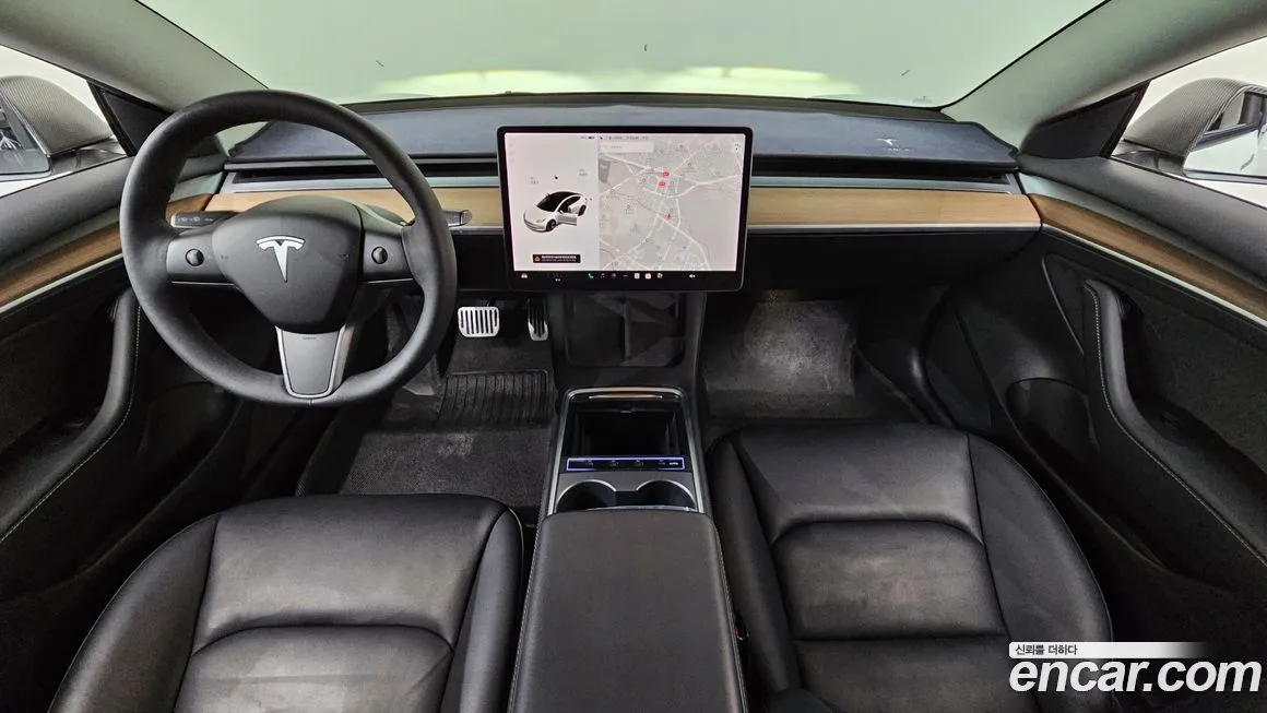 Tesla Model 3 — фото 3